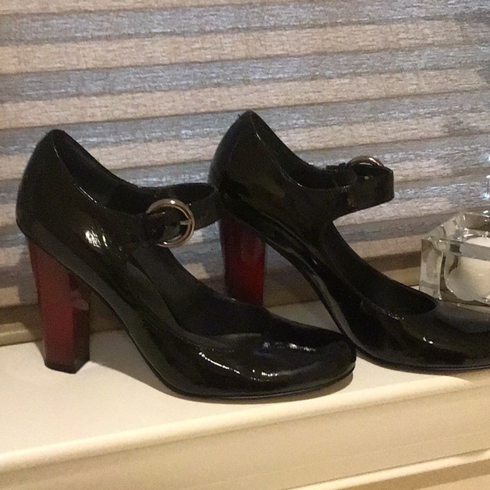 Nine West Mary Jane Pumps